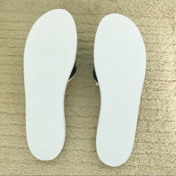 ❌SOLD❌ Jack Rogers Sanibel Black Slide Sandals - Picture 5 of 7